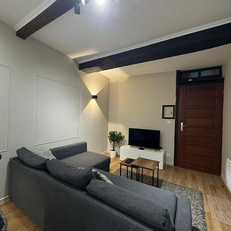 Appartement Charmant Hypercentre Avec Patio Prive Et Parking Orlean Zewnętrze zdjęcie